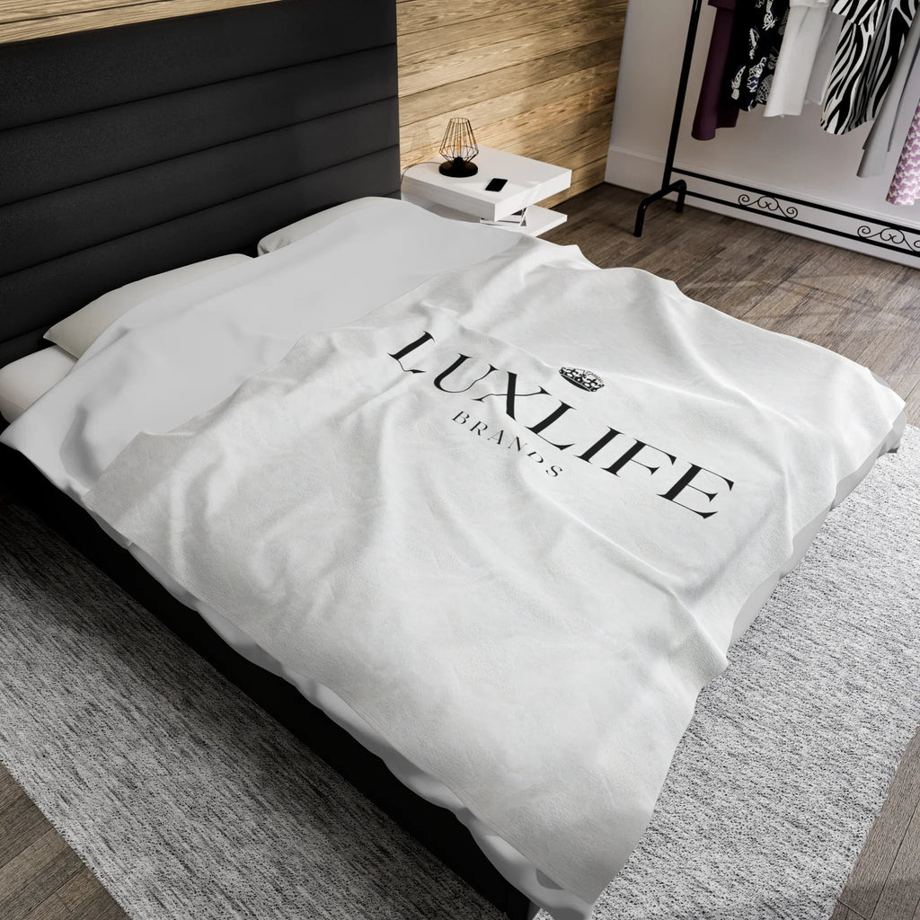 Luxlife Brands White Velveteen Plush Blanket