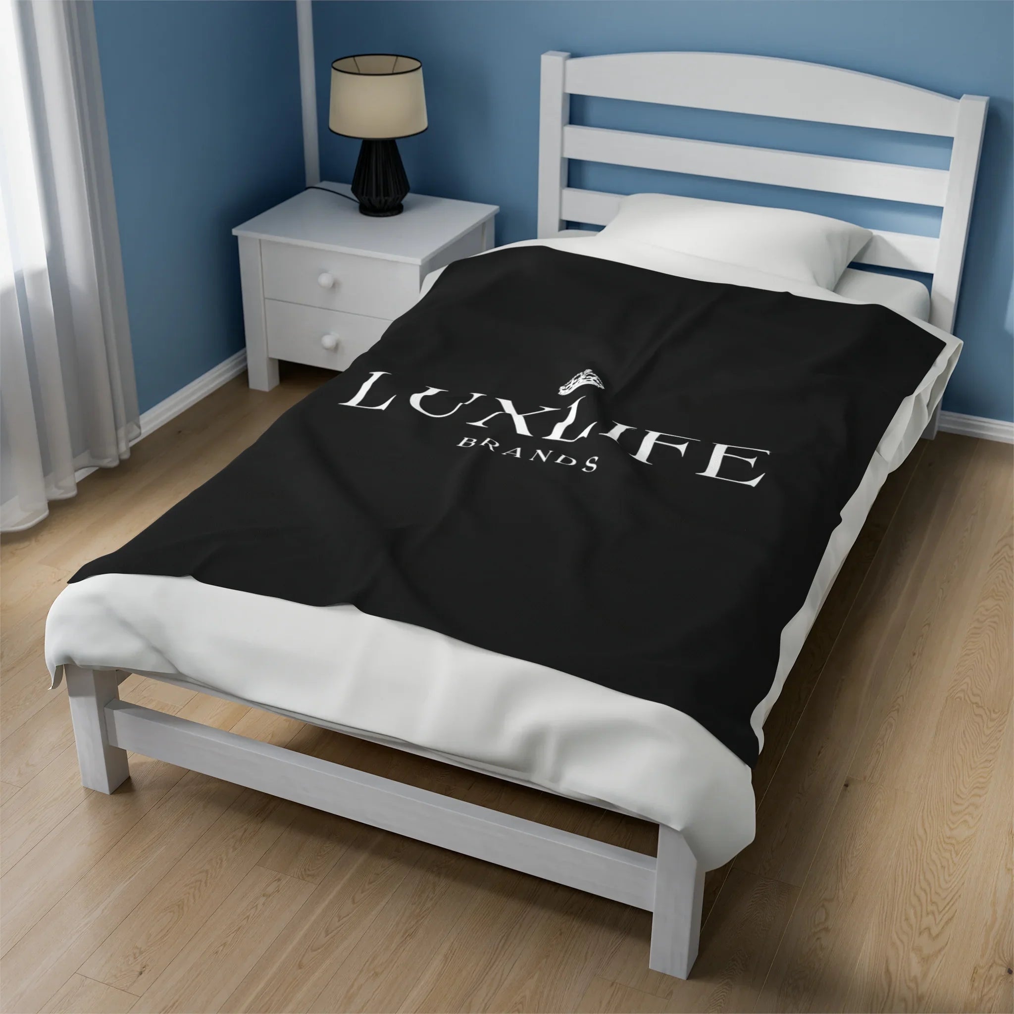Luxlife Brands Black Velveteen Plush Blanket