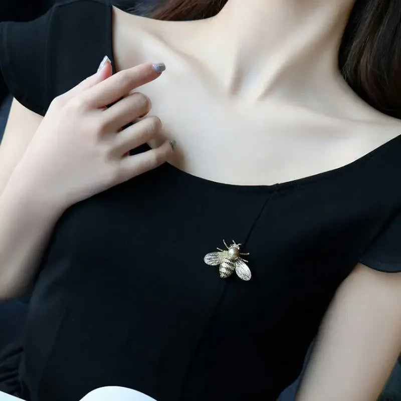 Little Bee Bling Brooch