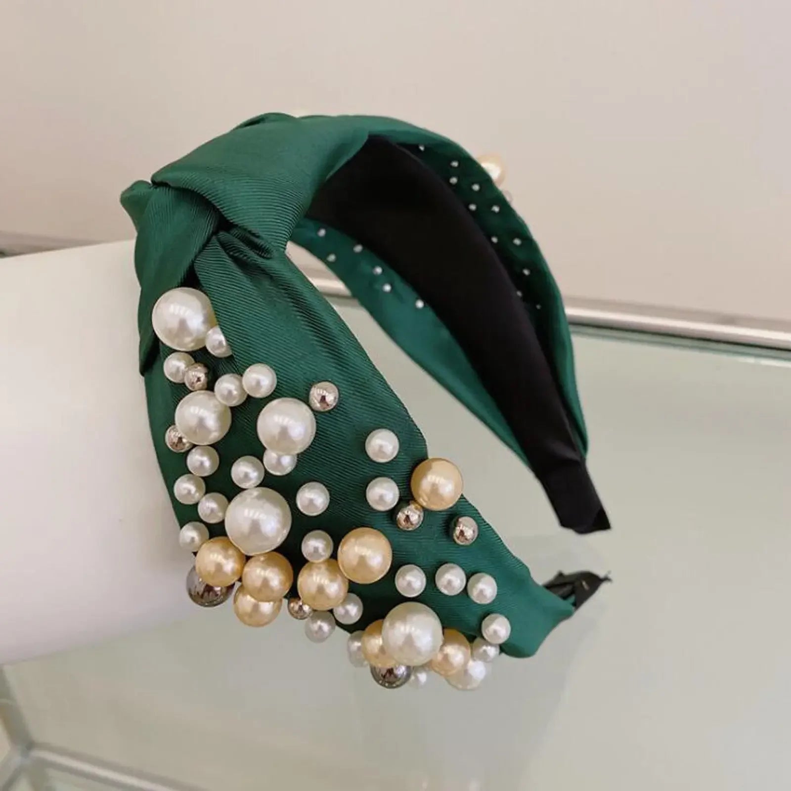 Mixed Pearl Baroque Center Knot Hairband