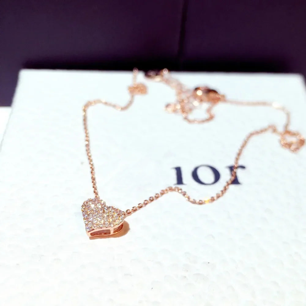 High Quality AAA Zircon Love Pendant Necklace