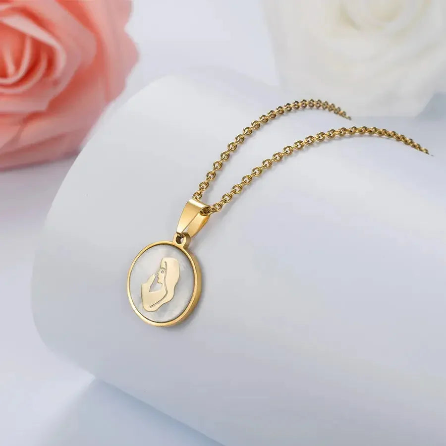 Fiona Pendant Necklace - Great Gift Idea
