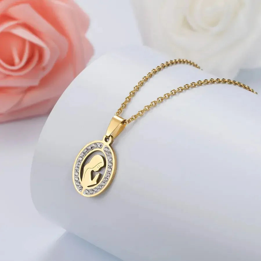 Fiona Pendant Necklace - Great Gift Idea