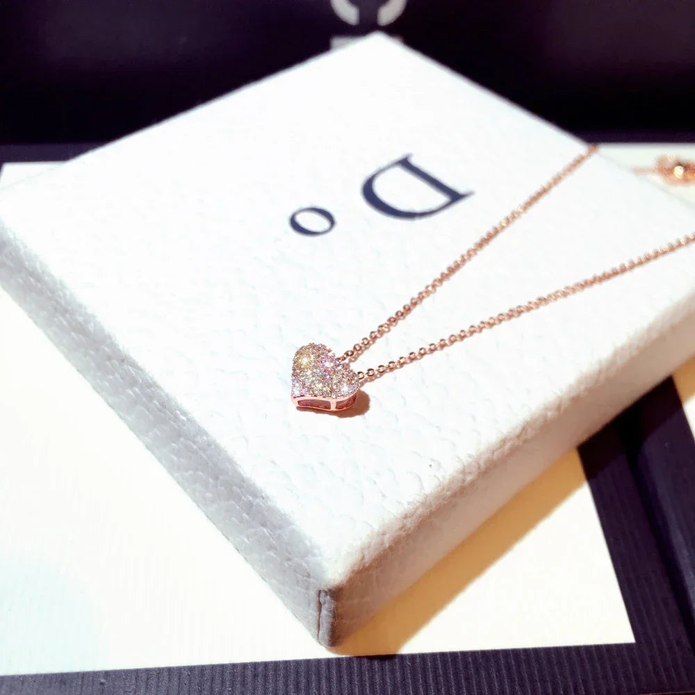 High Quality AAA Zircon Love Pendant Necklace