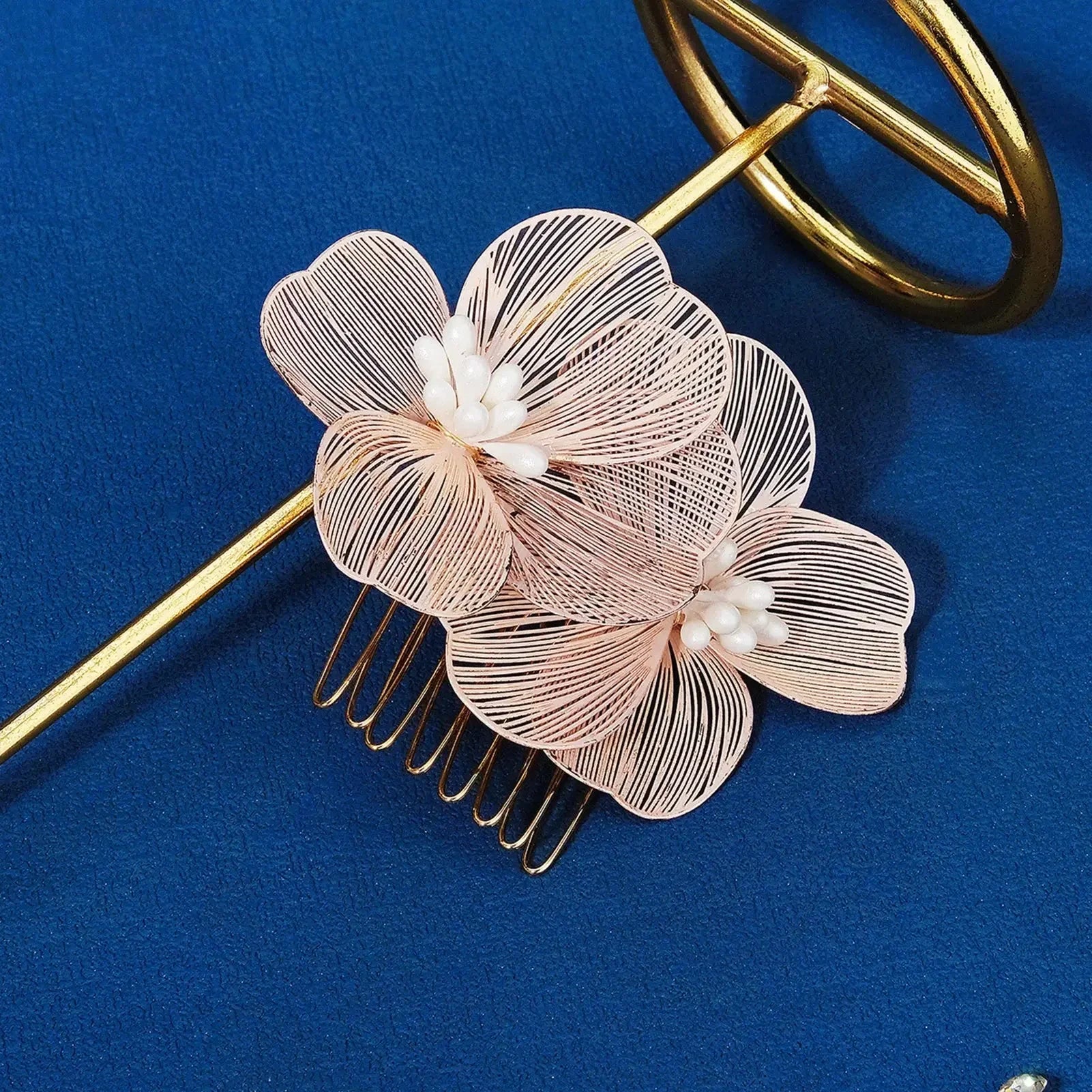 Flower Hairband Bridal Hair Jewelry Pearl Crystal Headband Elegant Birthday Party Tiara Crown Wedding Hair Accessories For Women
