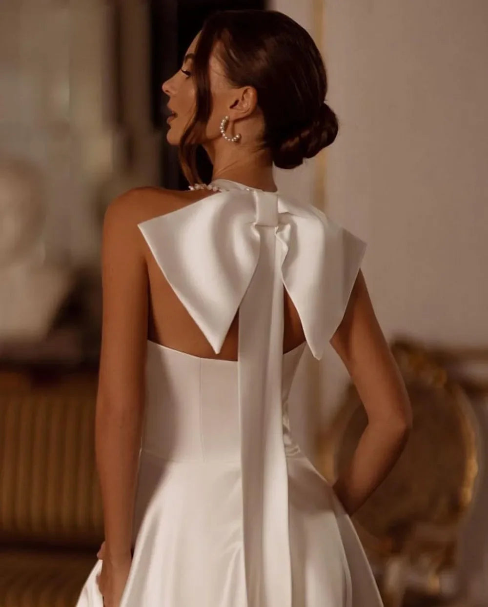 Modern Mermaid Wedding Gown With Pockets