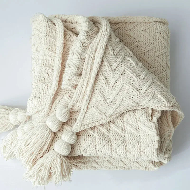Chunky Knit Chenille Blanket With Pompoms