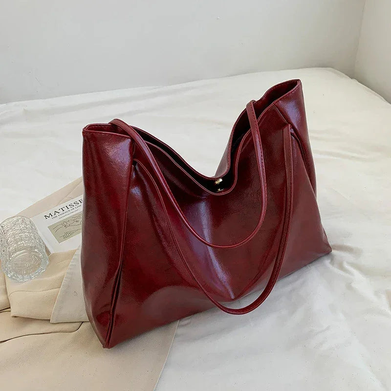 Carrie LUX Shopper