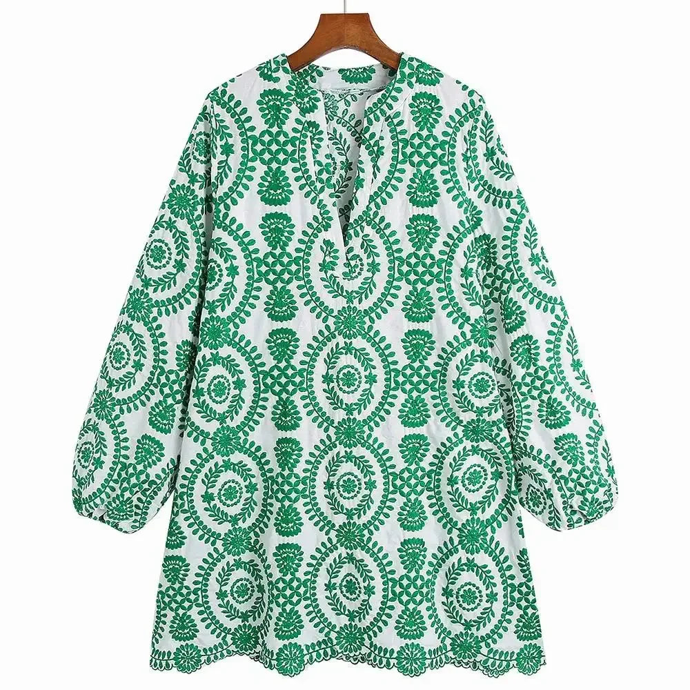 Loose Women Dress With Stylish Embroidery Full Sleeve V-neck Above Knee Feminino Vestidos