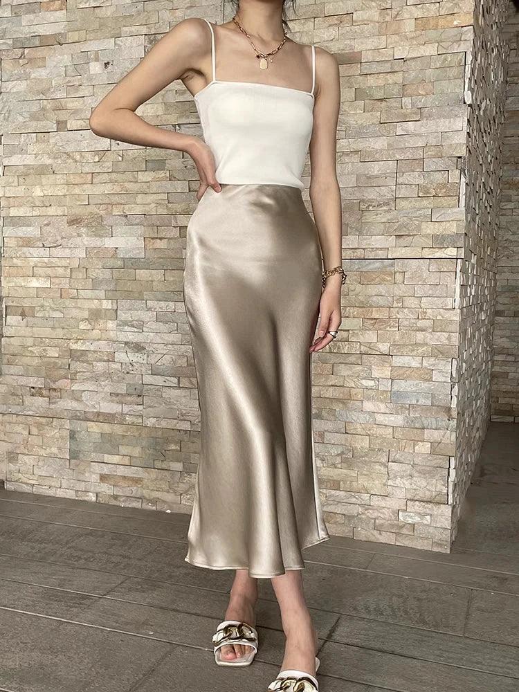 Classic Satin Pencil Sirt