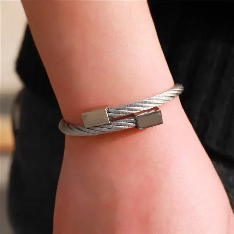 Stainless Steel Gold Color Bangle Bracelets Luxury Brand Stylish Mesh Bangle for Women Men Decoration Jewelry Accessory Gift