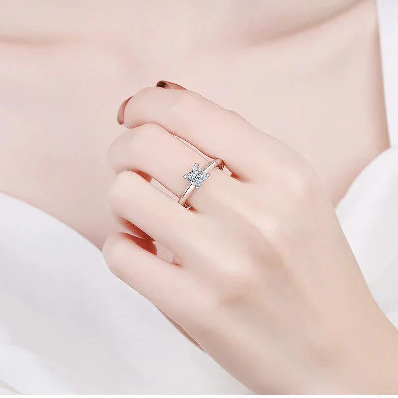 Tezzc 1ct 2ct Princess Cut Moissanite Lab Diamond Ring For Women 925 Sterling Silver Pass Diamond Test Bands Party Wedding Rings