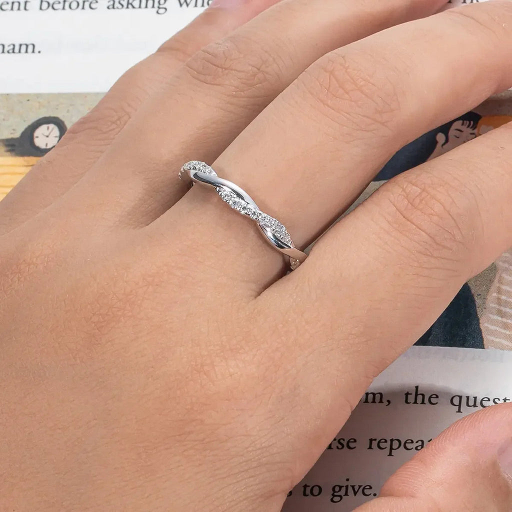 Girlfriend 1.3mm D Color Moissanite Ring 925 Silver Eternity Band