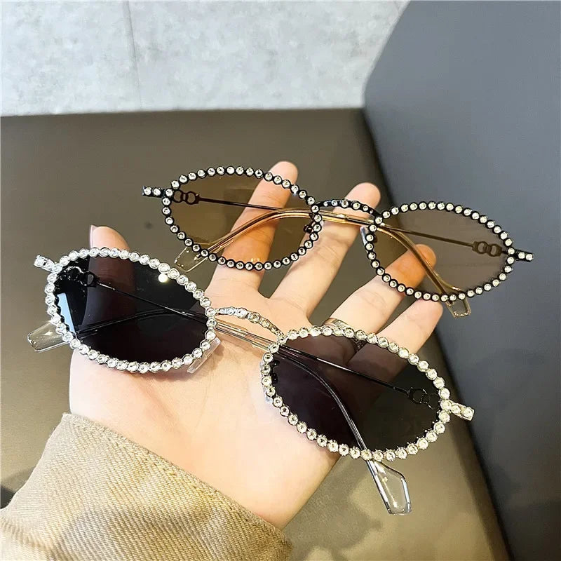 LUX Vintage Oval Sunglasses