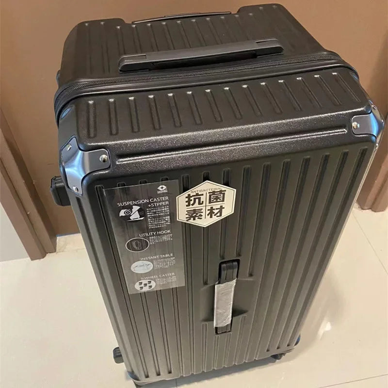 Oversized capacity suitcase student pull rod box 28 "brake wheel luggage password zipper style