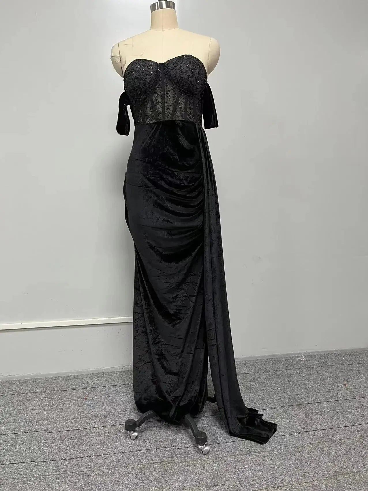 Black Lace Off the Shoulder Mermaid Gown