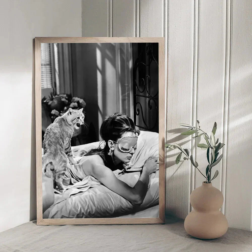 Audrey Hepburn Classic Anime Poster Waterproof Paper Sticker Coffee House Bar Room Wall Decor
