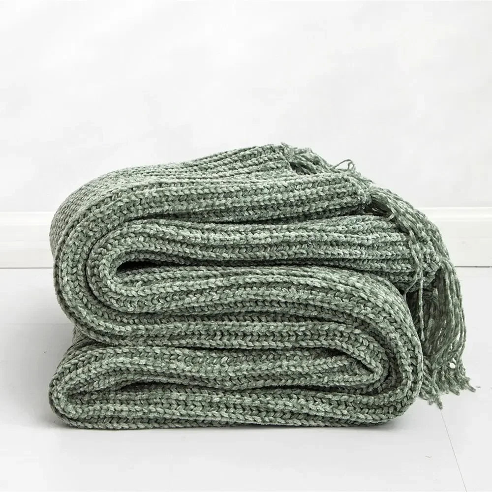 Chunky Knit Chenille Blanket With Pompoms