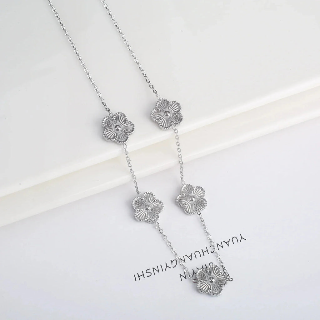 Hot Sale Stainless Steel Laser Five Leaf Flower Petal Adjustable Clover Bracelet Classic for Woman Girl Brand Jewelry Party Gift
