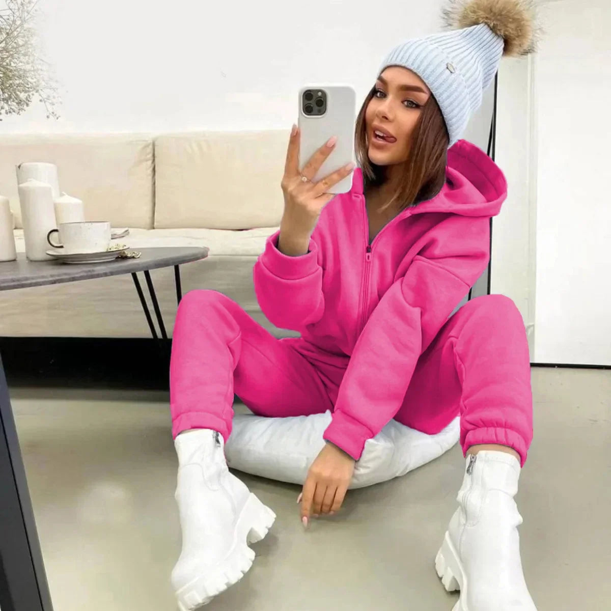 Lucy Autumn Sweatshirt & Pants Set