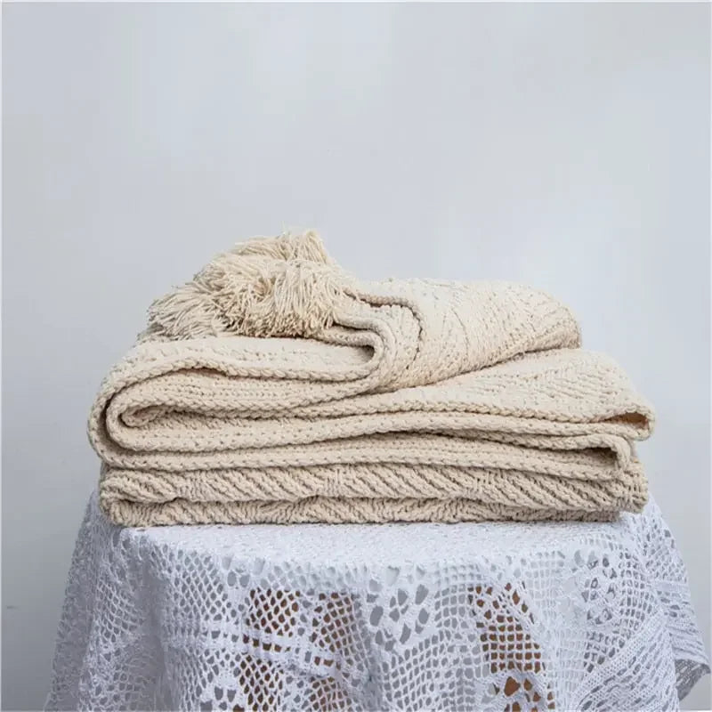 Chunky Knit Chenille Blanket With Pompoms