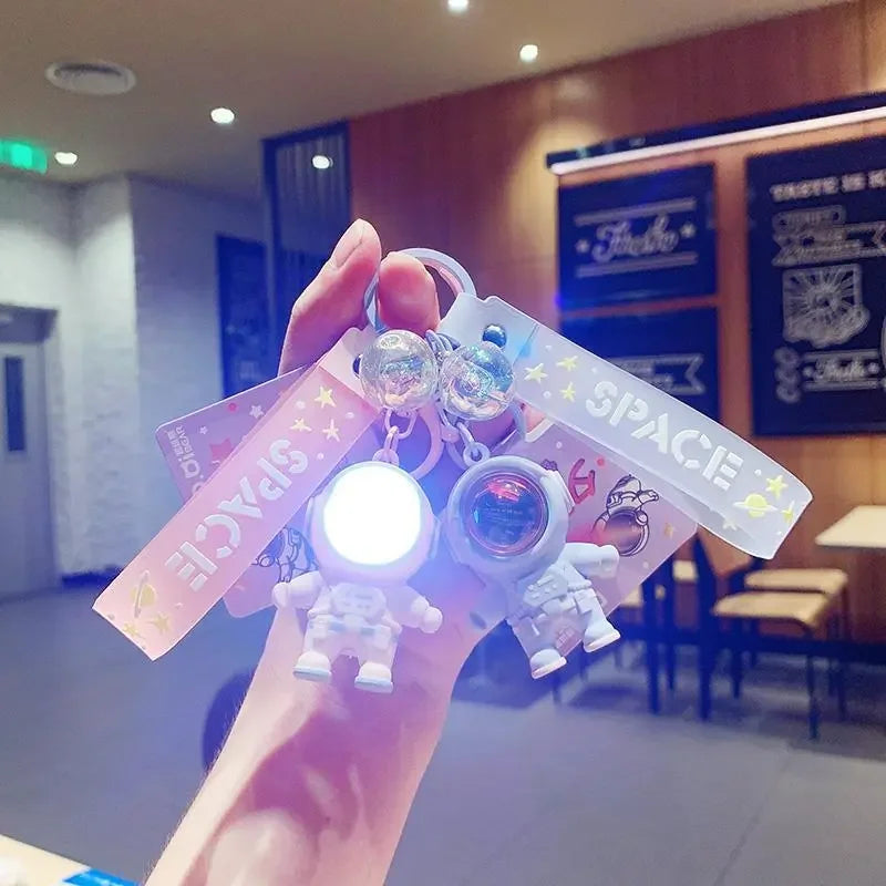 Cartoon Spaceman Light Glowing Keychain Sunset Light Luminous Keychain Female Cute Space Astronaut Couple Key Chain Bag Hanging