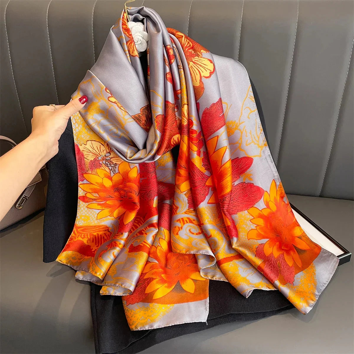 180*90cm Luxury Brand Women Summer Silk Scarves Shawl Lady Wrap Soft Female Europe Designer Beach Bandanna foulard muffler pareo