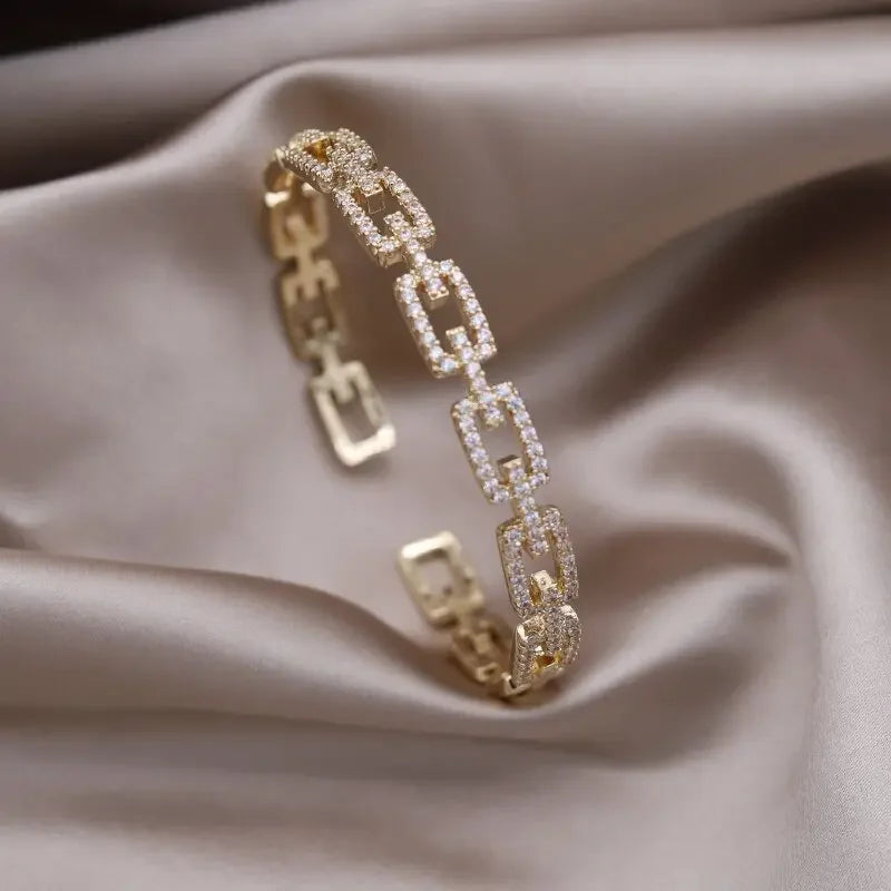 LUX 14K Designer Adjustable Bracelet
