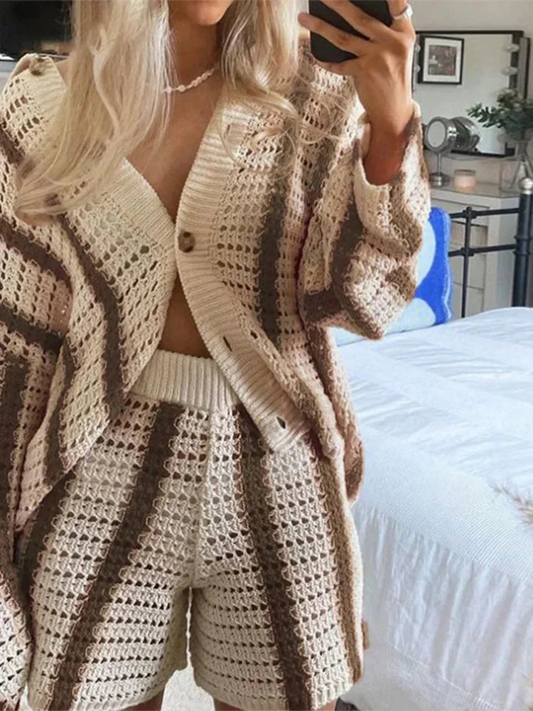 Fashion Hollow Stripe Shirts 2 Piece Sets Chic V Neck Half Sleeves Wide Leg Pants Suits 2024 Summer Female Beach Vacation Outfit