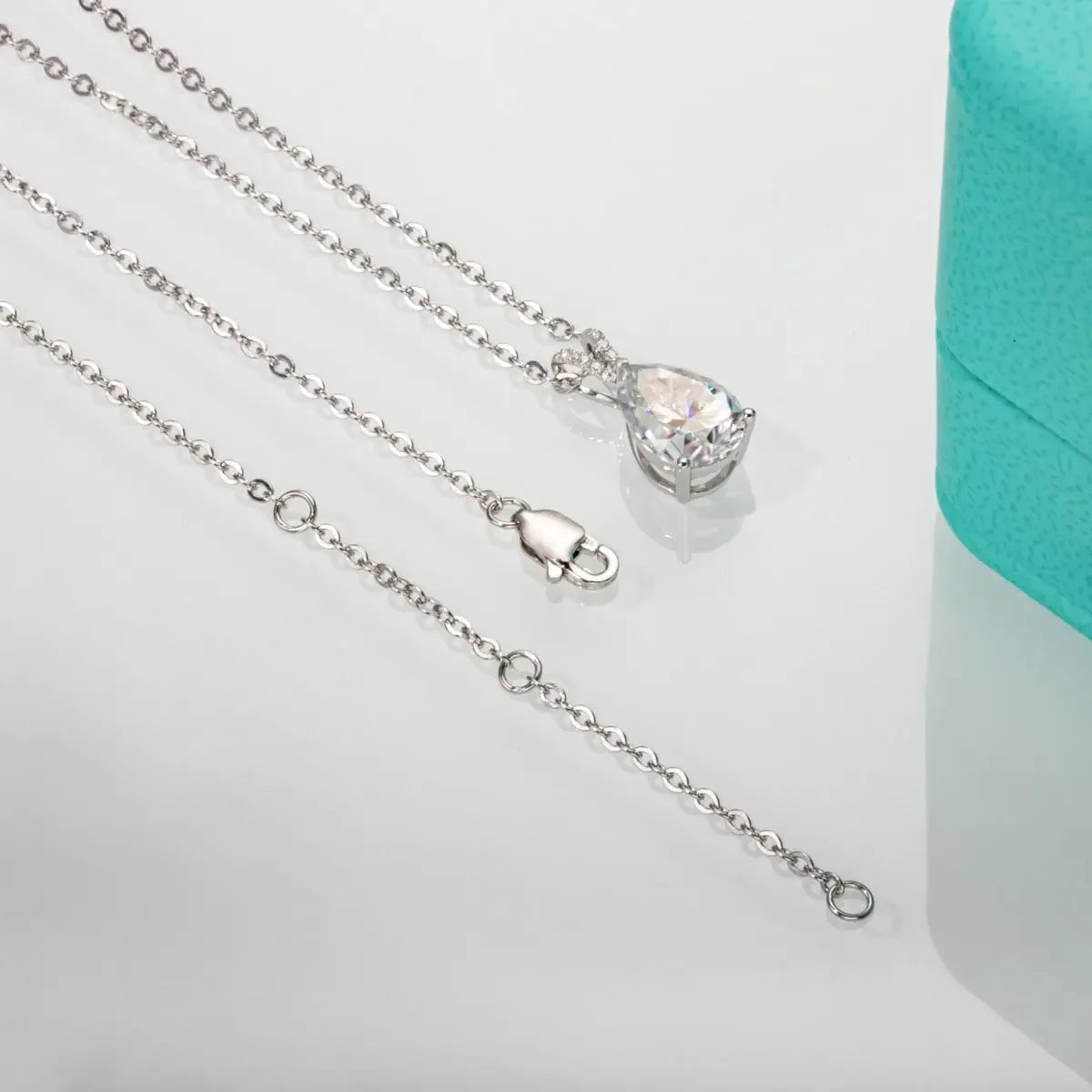 Pear Shape 2ct D Color Pear Cut Teardrop Moissanite Diamond Pendant 925 Sterling Silver Necklace