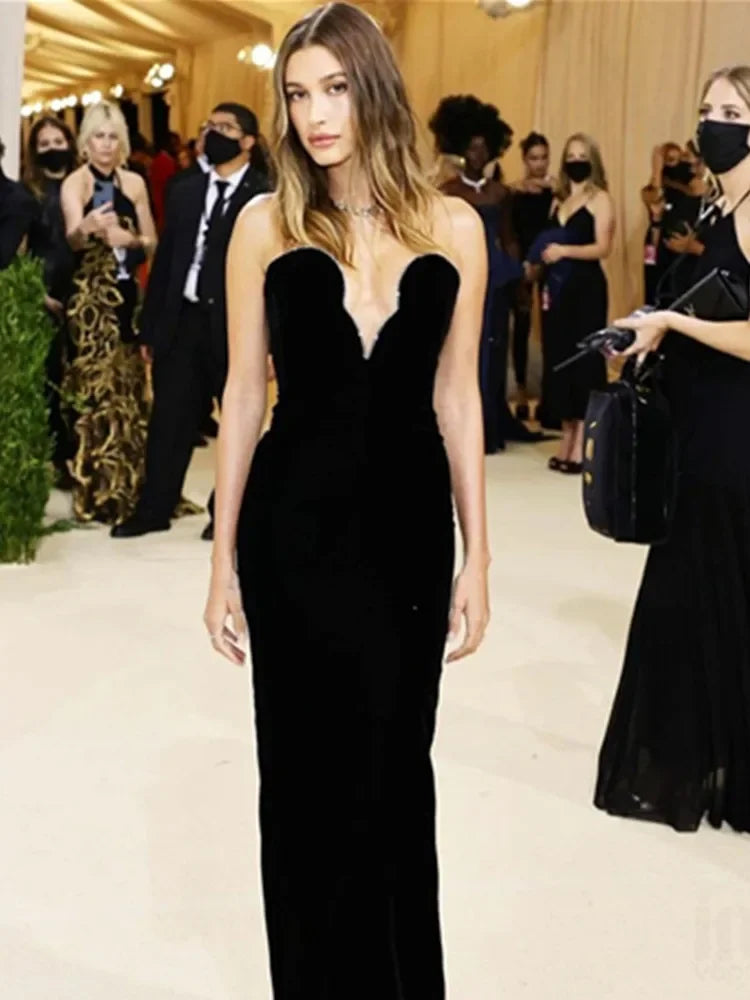 Sexy Strapless Crystal Evening Party Dress