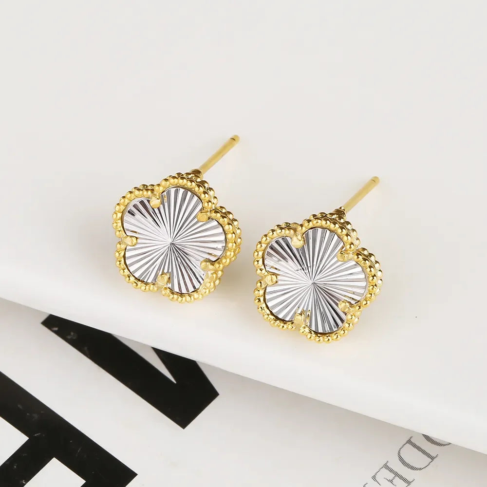 LUX Clover Earrings 18K Gold Plated