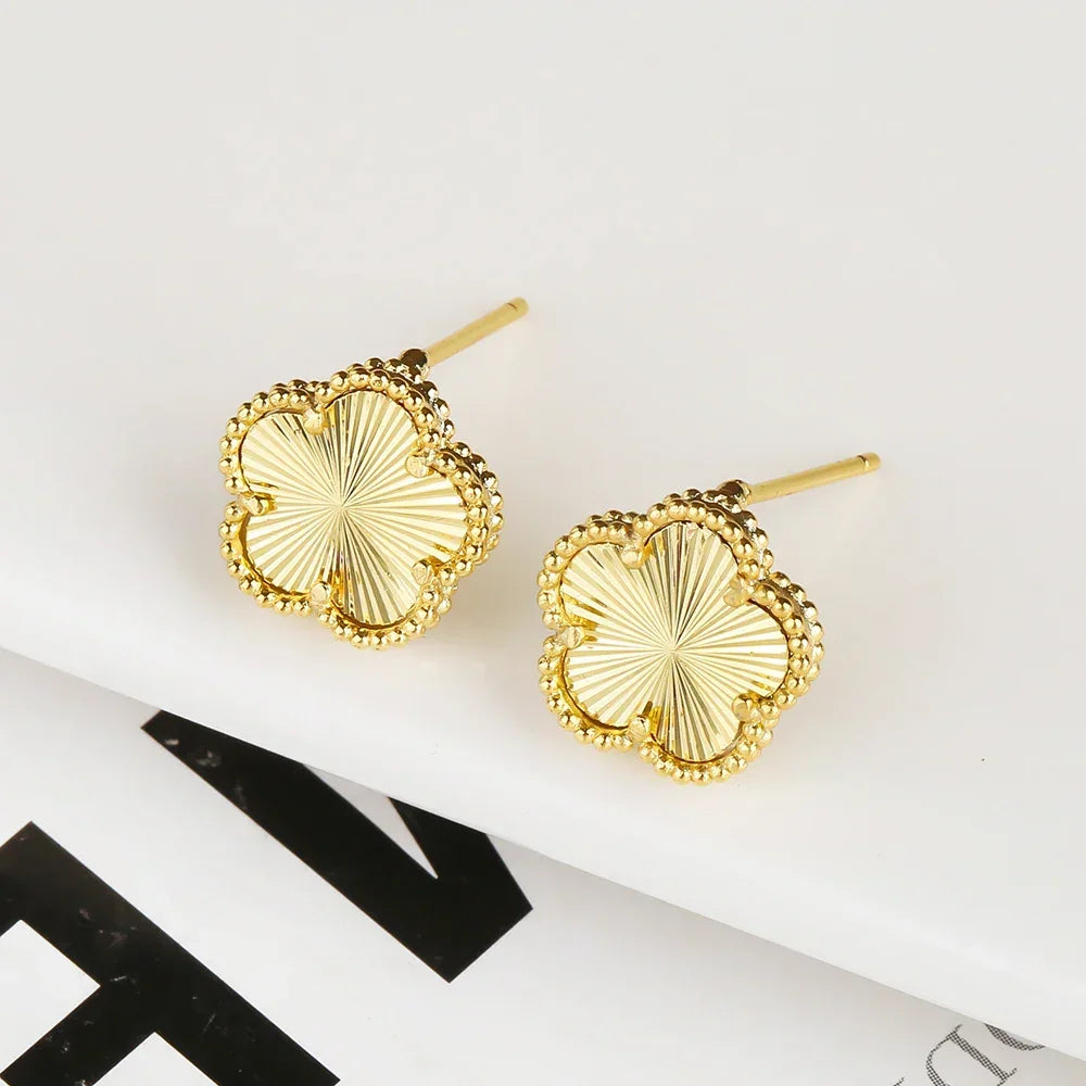 LUX Clover Earrings 18K Gold Plated
