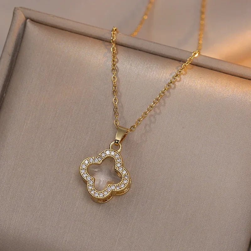 sheashell necklace Fashion Titanium Steel Four Leaf Clover Pendant Necklaces For Women Simple Plating Golden Shell Jewelry