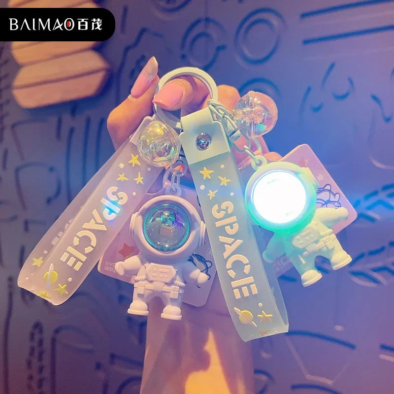 Cartoon Spaceman Light Glowing Keychain Sunset Light Luminous Keychain Female Cute Space Astronaut Couple Key Chain Bag Hanging