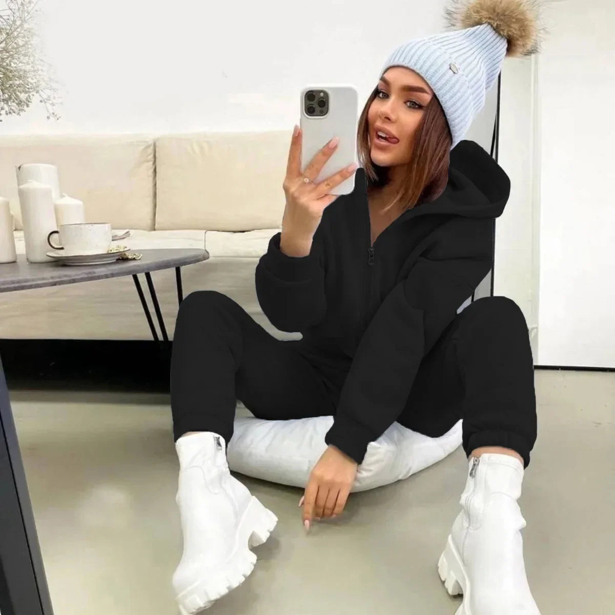 Lucy Autumn Sweatshirt & Pants Set