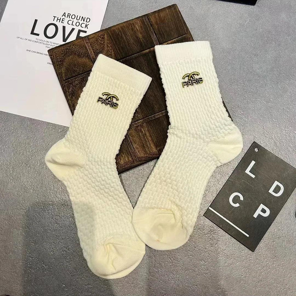 Retro Metal Letter Label Socks Brand Designer Sock Europe Letter Cotton Luxury Socks Sexy Warm Personality Fashion Boots Socks