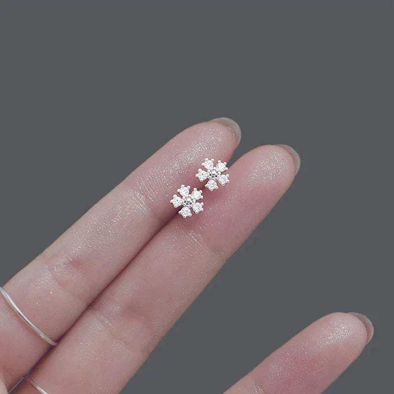 925 Sterling Silver Heart Stud Earrings