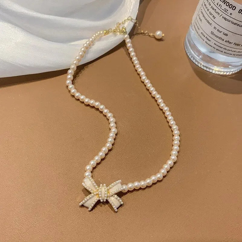 Lux Sassy Pearl Choker Necklace