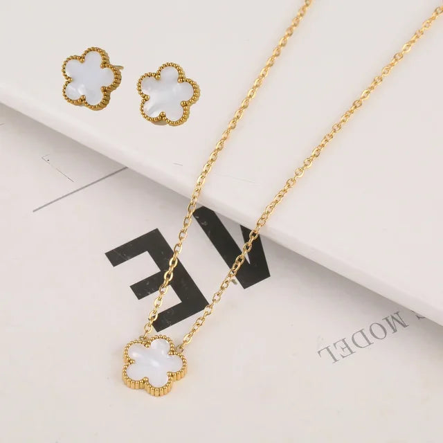 Gold Plated Stainless Steel Flower Bracelet