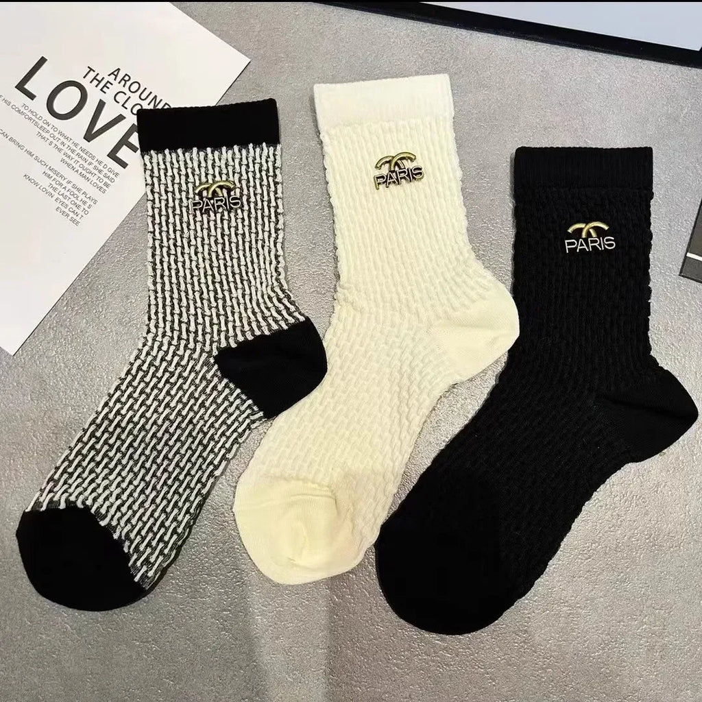 Retro Metal Letter Label Socks Brand Designer Sock Europe Letter Cotton Luxury Socks Sexy Warm Personality Fashion Boots Socks