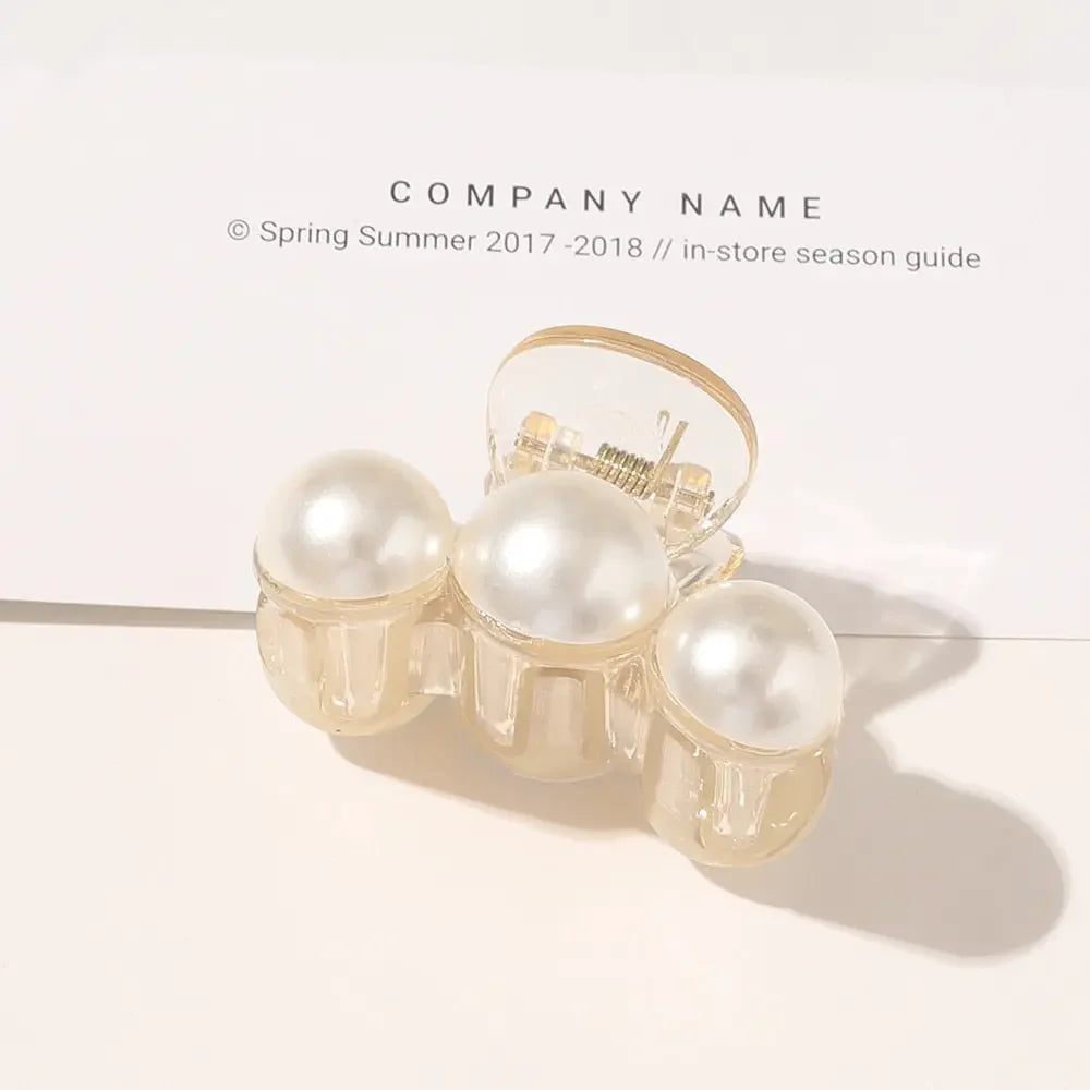 Giant Pearl Acrylic Hair Clip