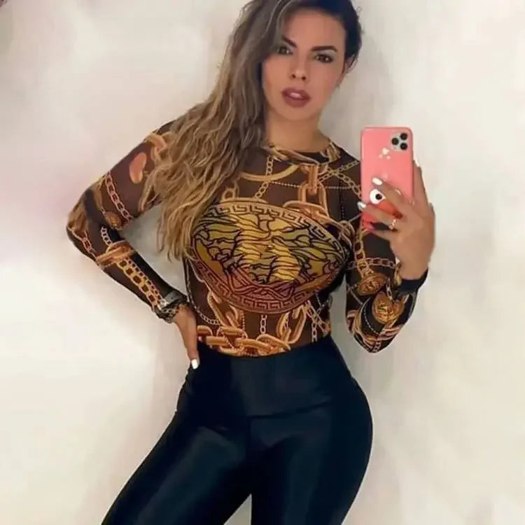 Fashion Women's Autumn New Best-selling Long-sleeved Round Neck Pullover Fashion Temperament Tight Street Talent T-shirt.