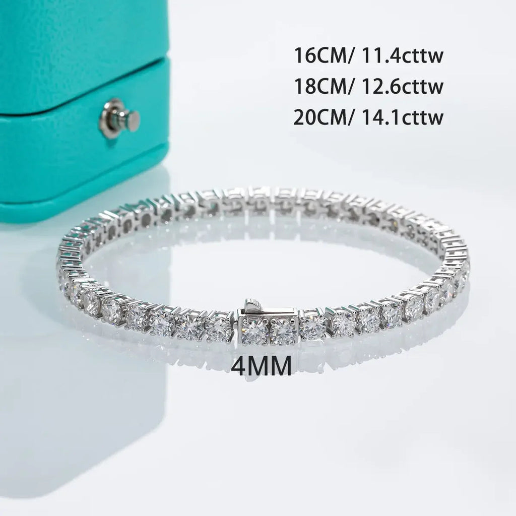 Luxurious 925 SS D Color Moissanite Diamond Tennis Bracelet