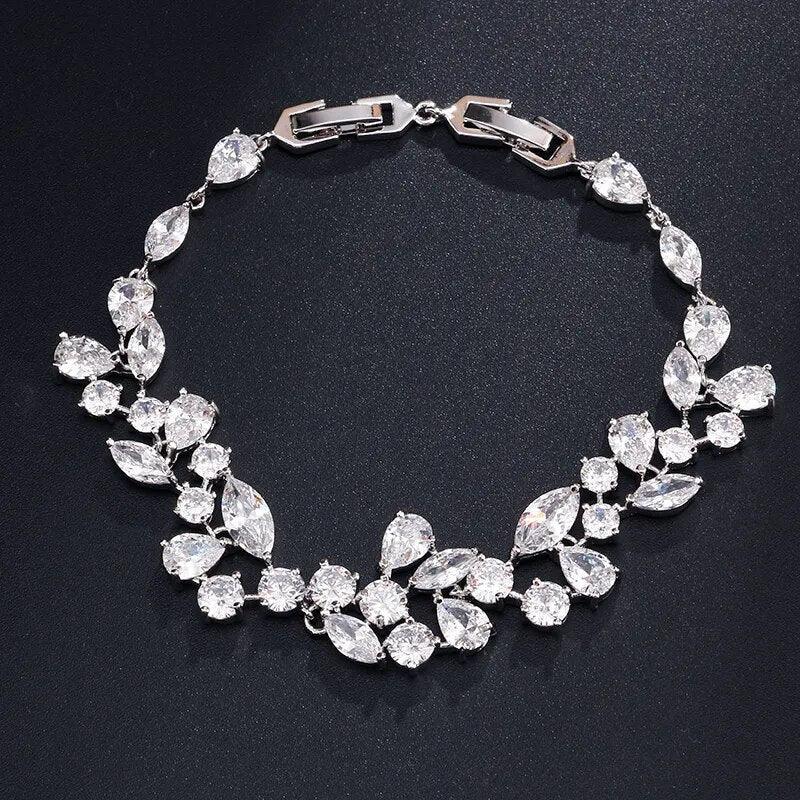 Uilz Luxury Leaf Shaped Bracelet White Gold Color AAA Cubic Zirconia Bracelets Gift for Women Prom Evening Party Jewelry