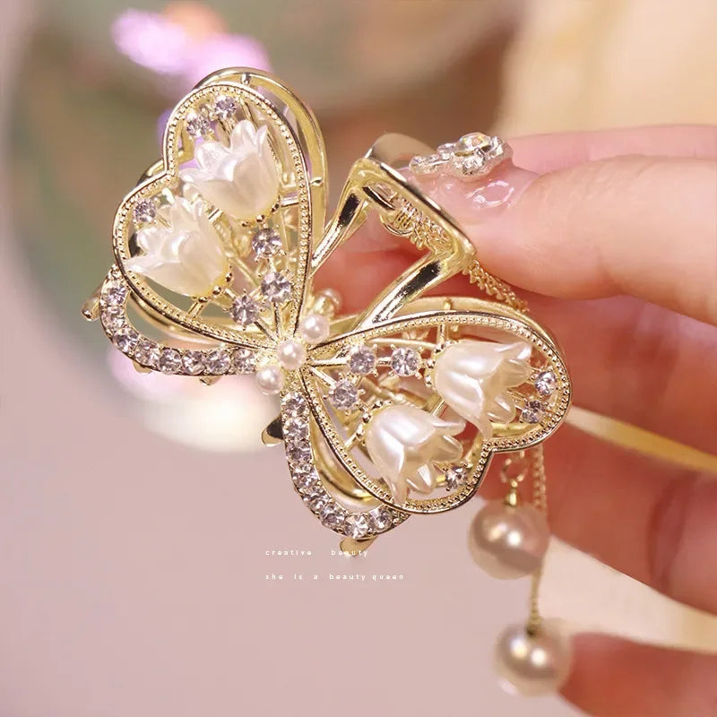 Luxury Flower Bowknot Hair Claw Women Crystal Alloy Tassel Hair Clips Girls Fashion Simplicity Shark Crab Clips Hair Accessoires